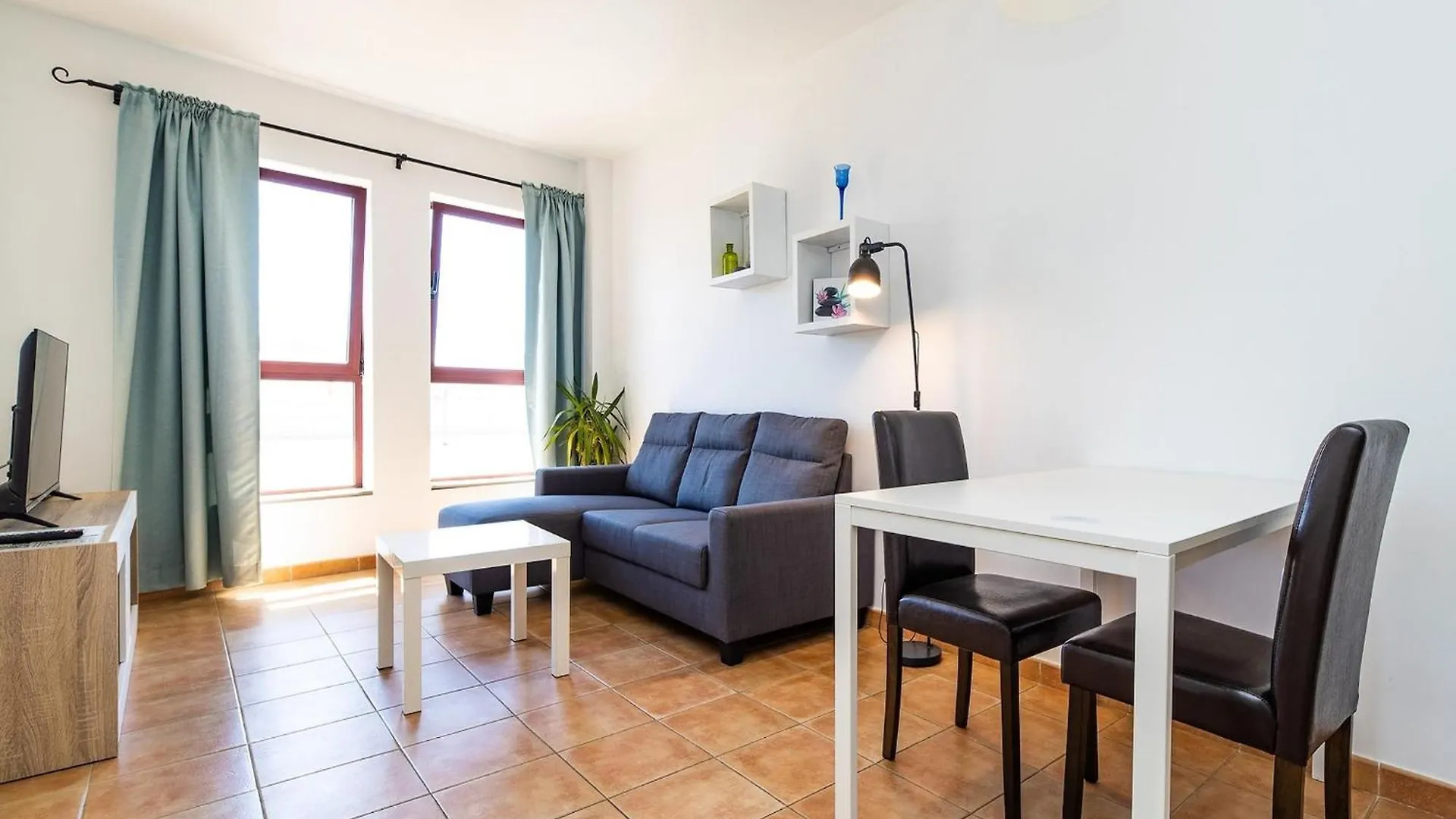 Inviting Apartment In Corralejo - La Oliva Near The Beach