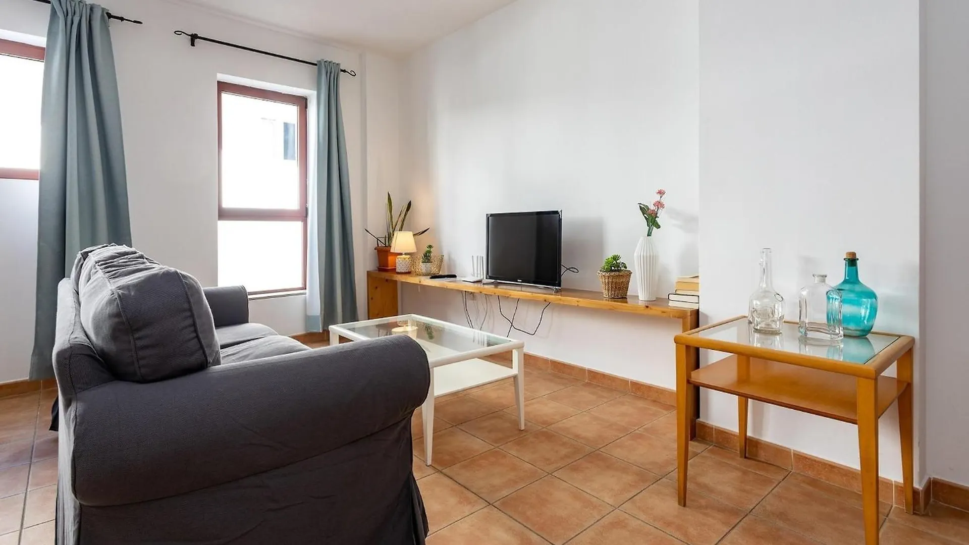 Inviting Apartment In Corralejo - La Oliva Near The Beach