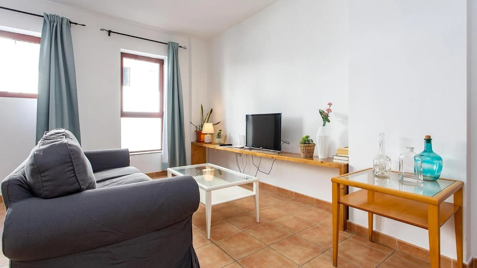 Inviting Apartment In Corralejo - La Oliva Near The Beach